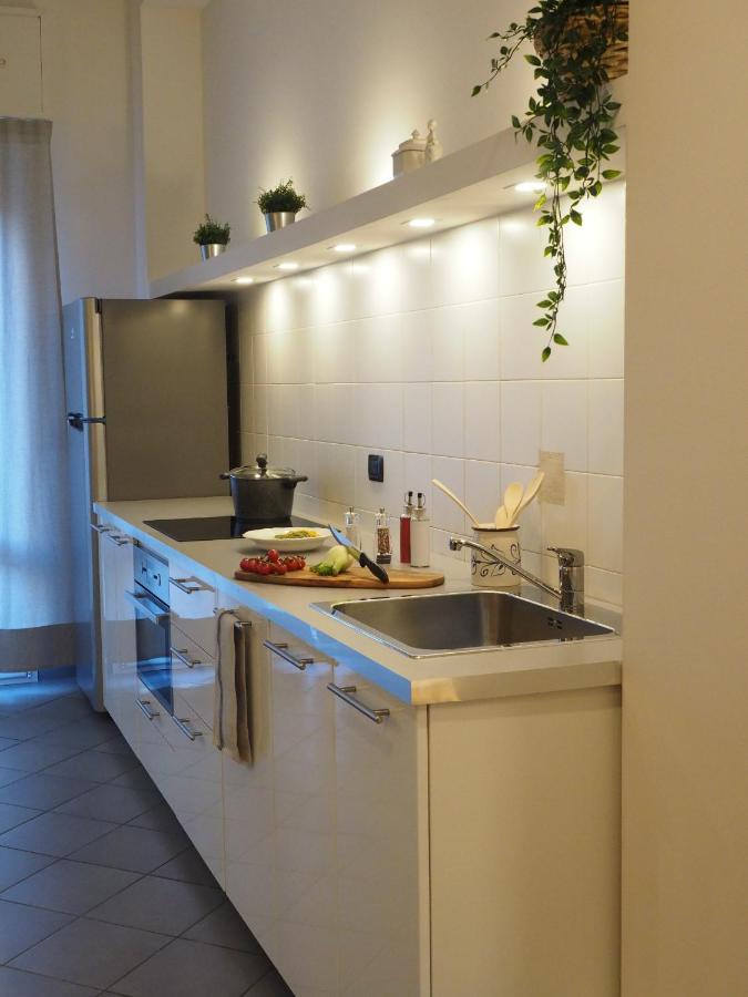 Guglielmo City Center Studio By Wonderful Italy Bolonia Exterior foto